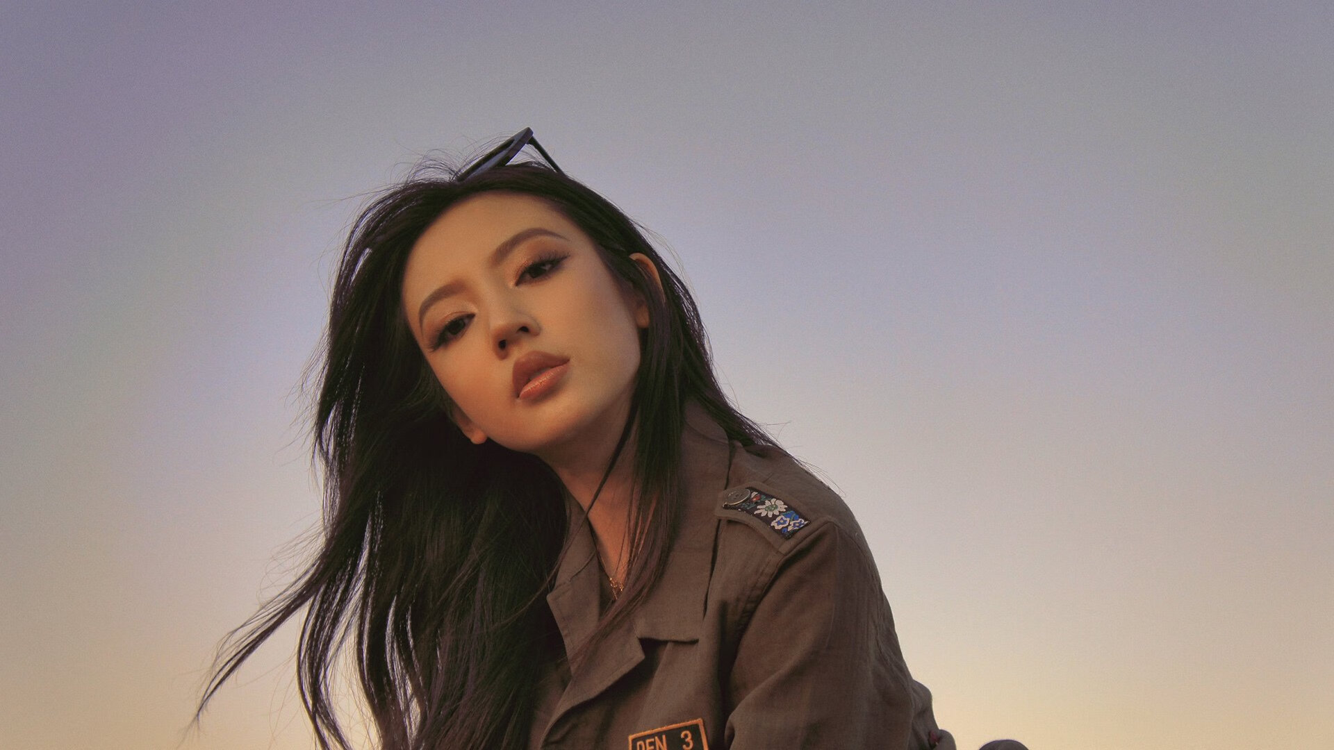 _冬季极地冰雪漂流：勇敢者的极限体验_，极地冰雪世界