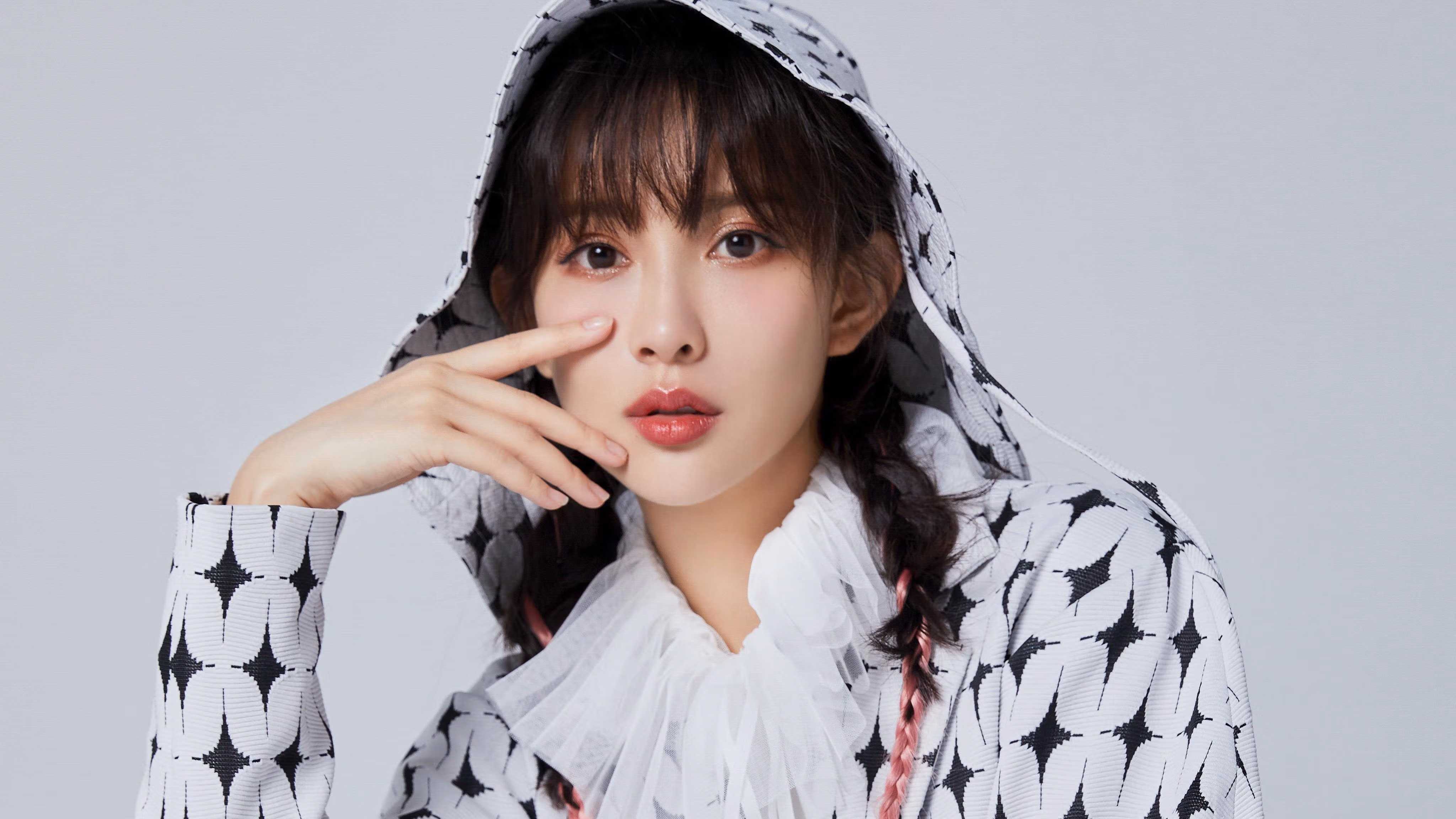 _天幕足球：空中激战点亮夜空_，天幕玩法