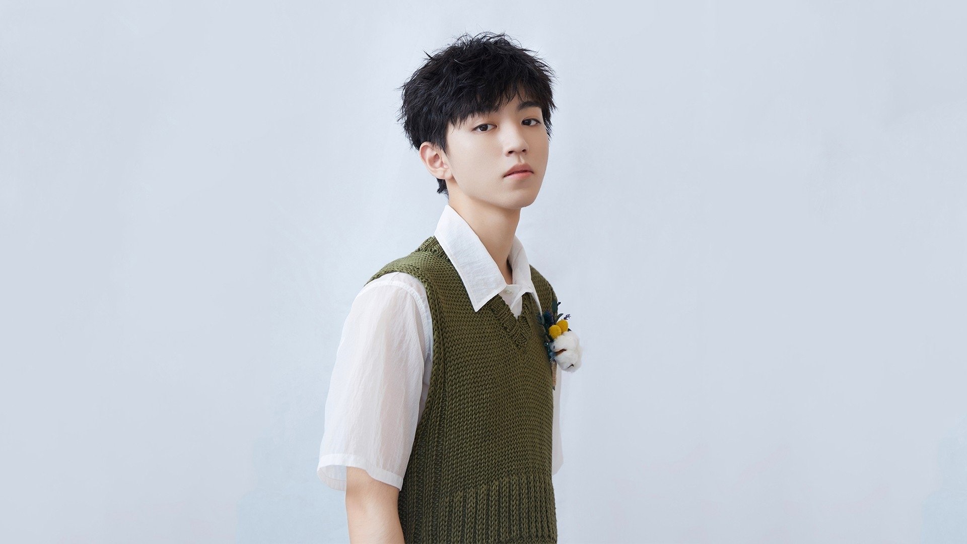 中国选手邓雅文在巴黎奥运会资格系列赛上海站小轮车自由式女子公园赛决赛中表现出色。