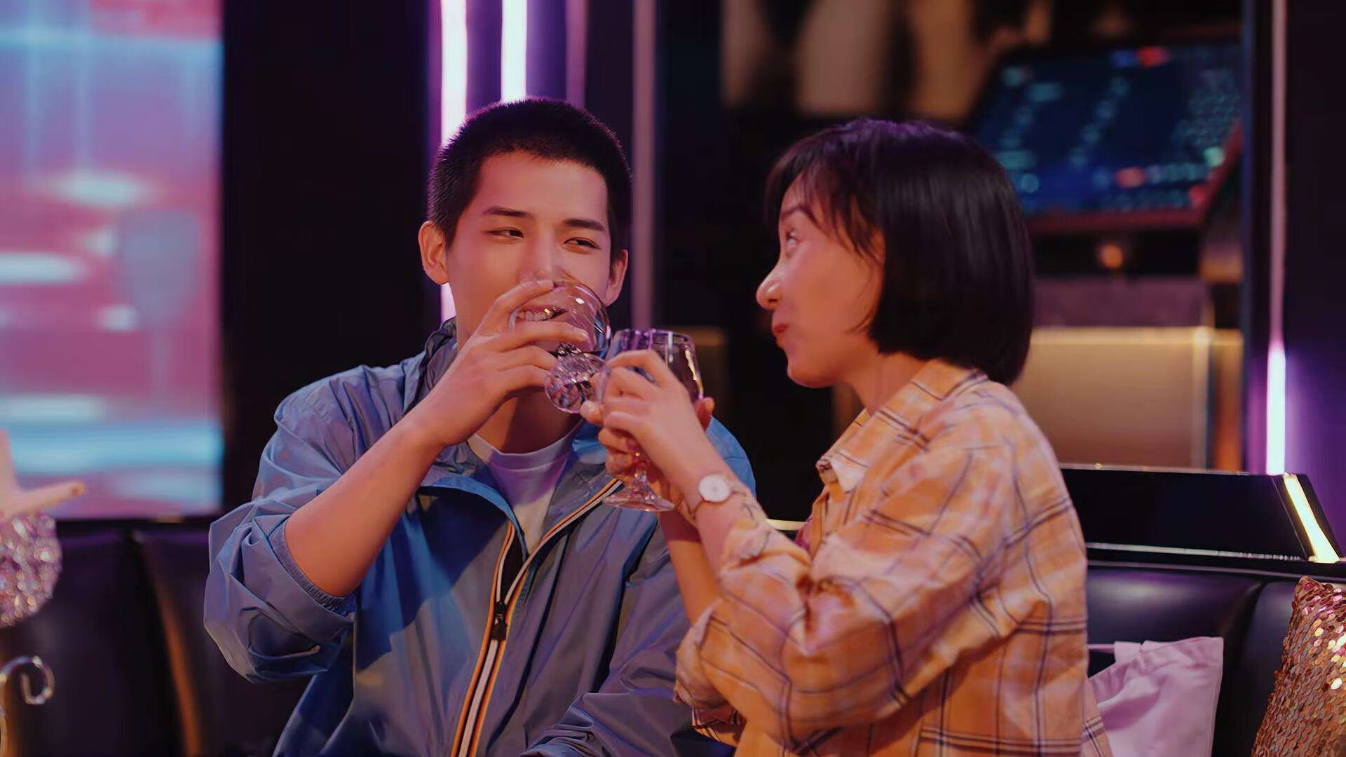 德甲创新战术，关键扑救与精彩进球交织，比赛精彩纷呈，德甲扑救榜