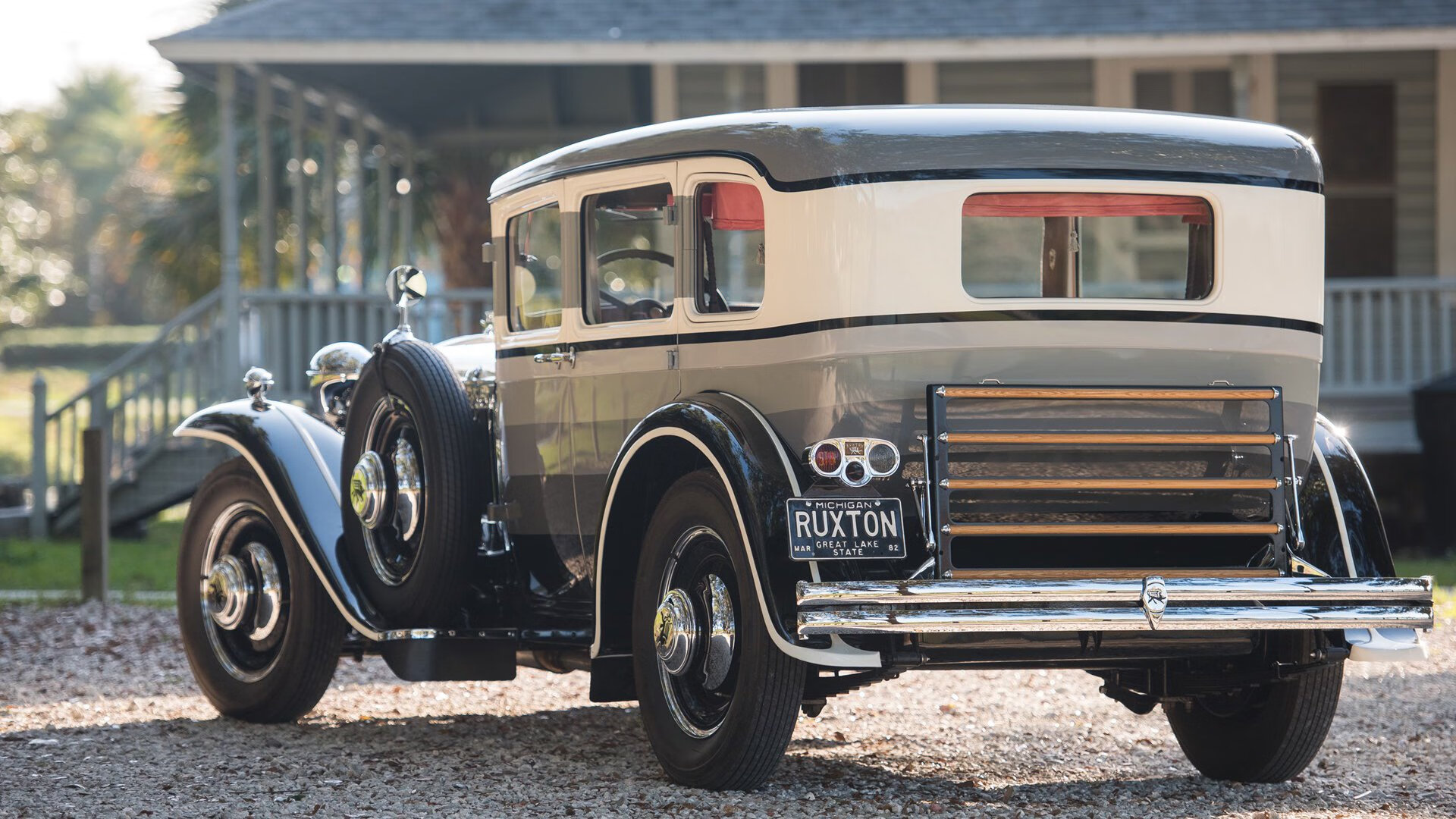 中国男子跳远刷新全国纪录，王嘉男一跃成名，中国男子跳远冠军