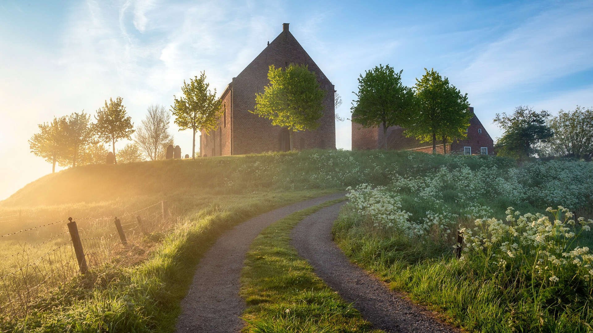 印度代表团以28金、38银、41铜的成绩，位列奖牌榜第四。，印度派出史上最大的奥运代表团