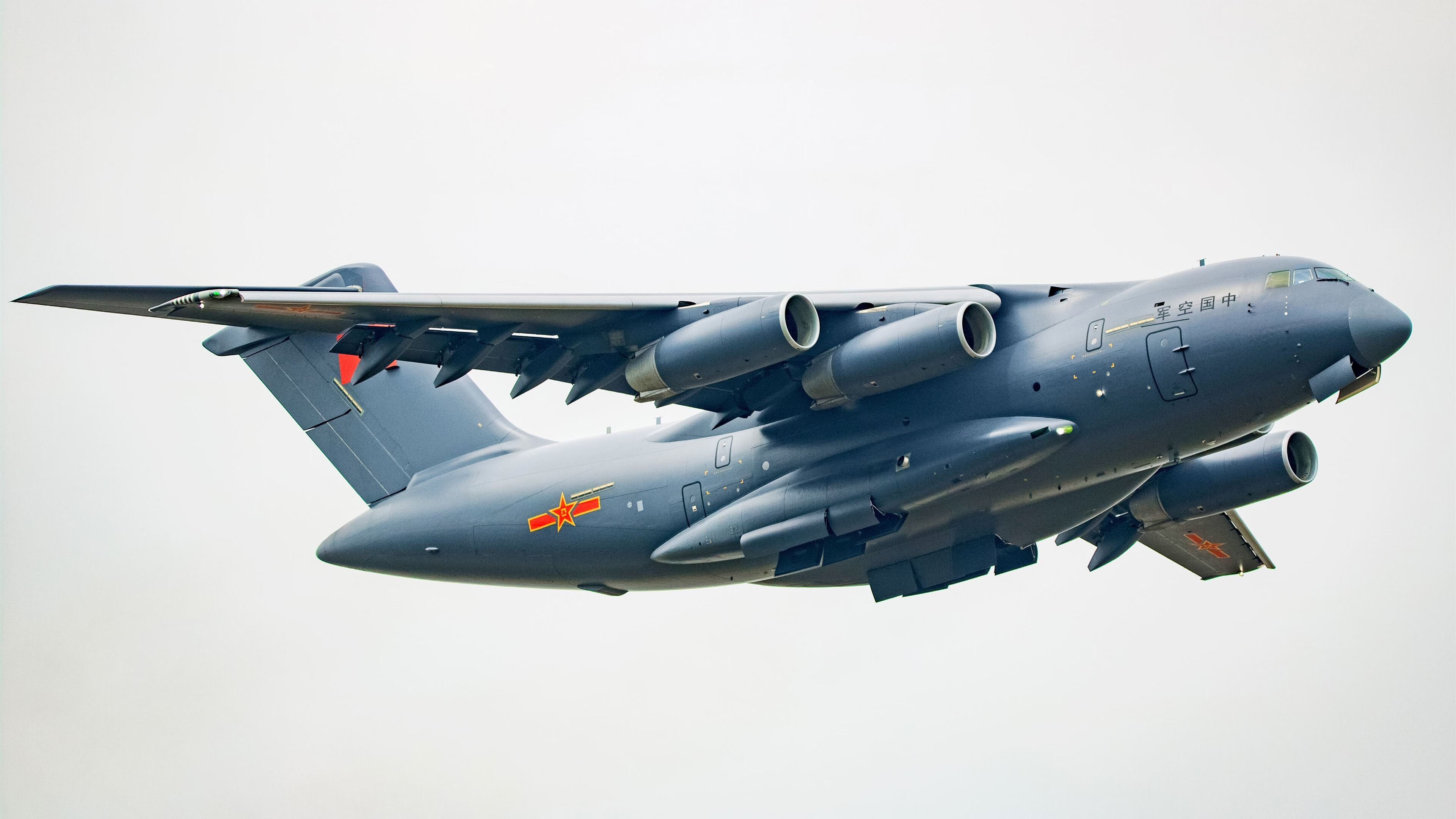 体育新闻中心参与国内首个智能体育装备博览会，智能体育产业