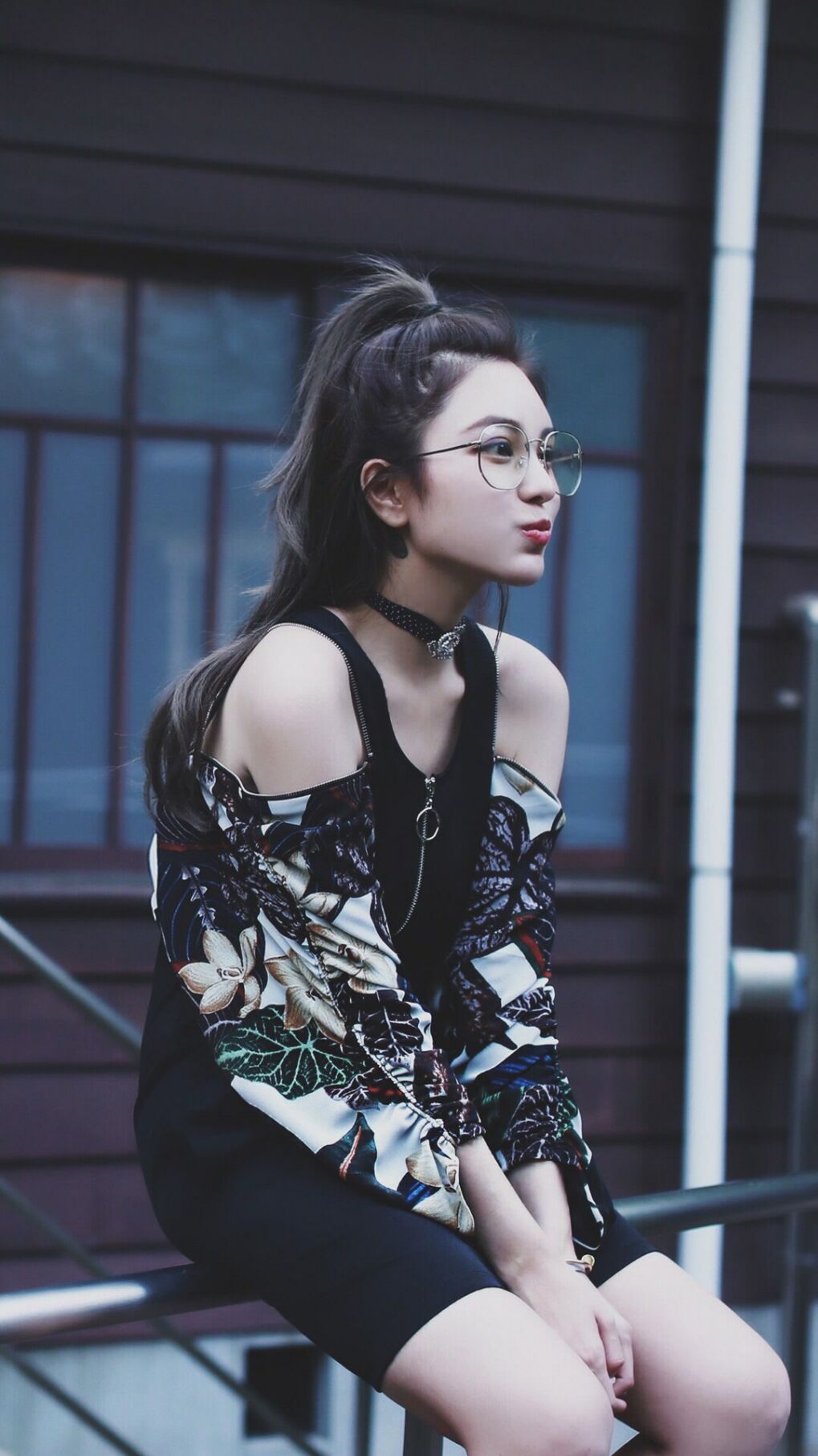 中国足球国家队开展跨项目交流提升训练理念,足球训练跨栏怎么用